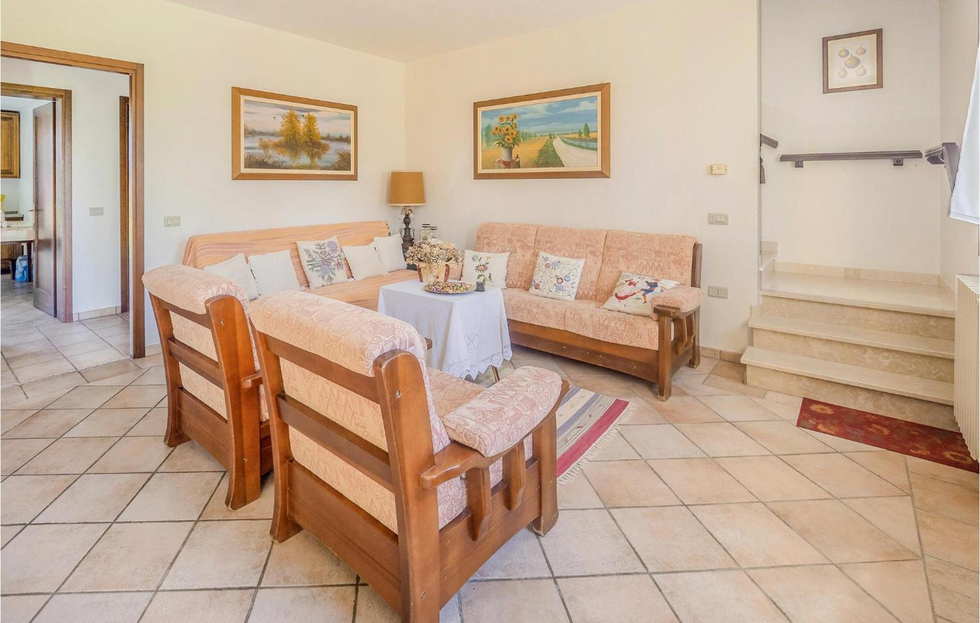 Awesome Home In Ariano Nel Polesine With Kitchen San Basilio Екстер'єр фото